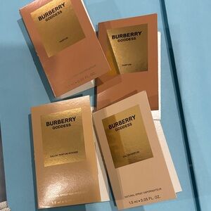 Burberry Goddess Discovery Sample Set